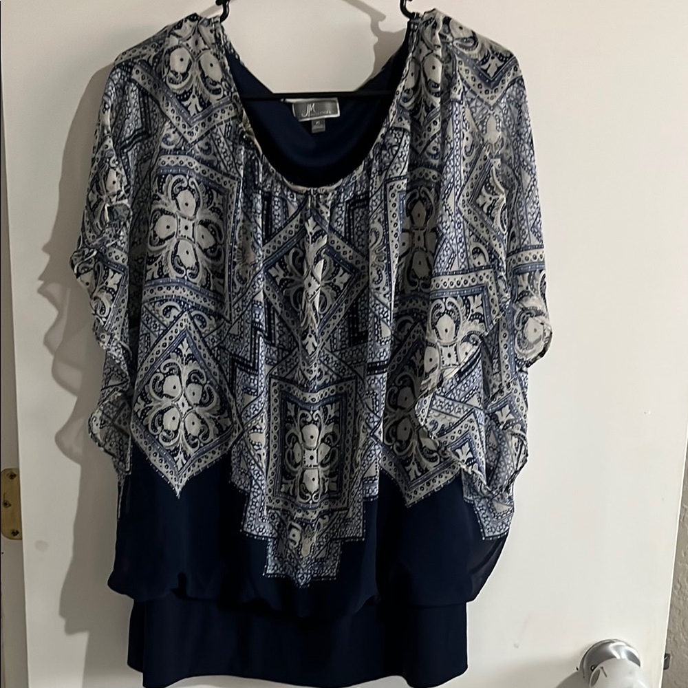 Women's Blue Patterned Top